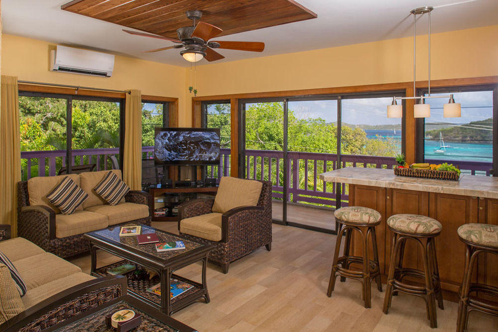 Lavender Hill Suites Cruz Bay ภายนอก รูปภาพ